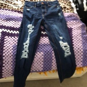 No show skin Ripped jeans